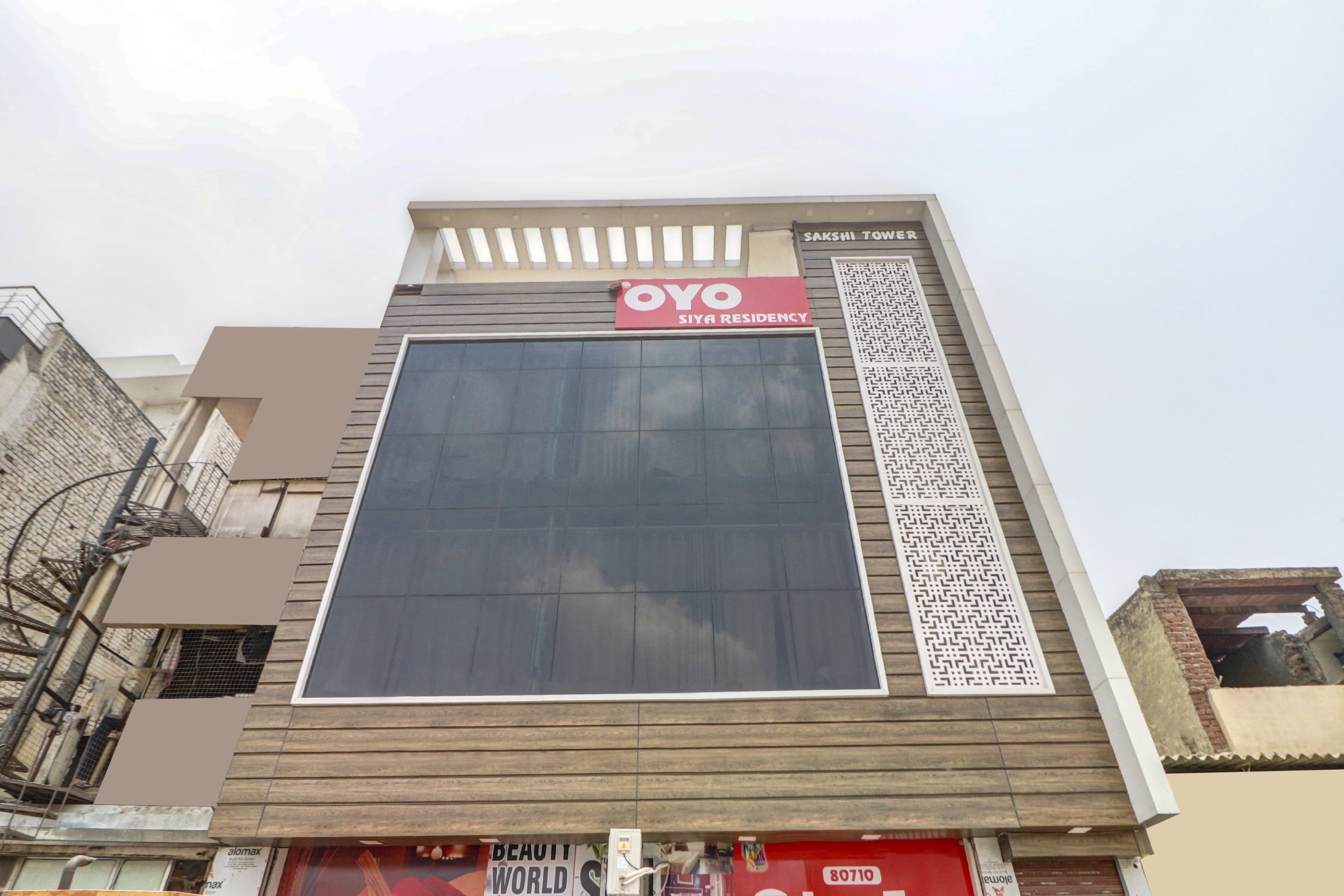 Hotel O Siya Residency - Tap to explore photos