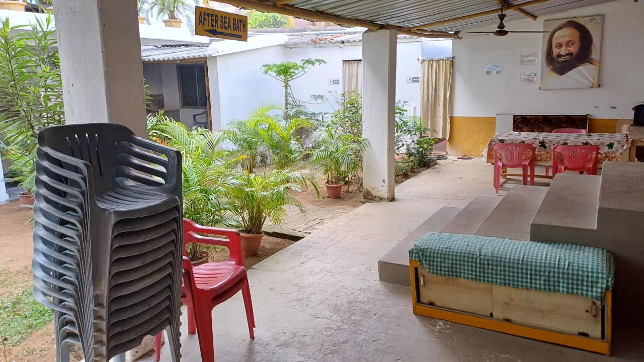 Sridham Hostel 100m From Beach - Tap to explore photos