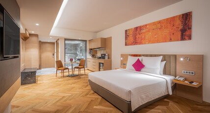 Novotel Vijayawada Varun Room Type - Family Studio Room - Queen Bed