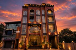 Hotel Rajputana International