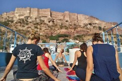 Yogis Guest House