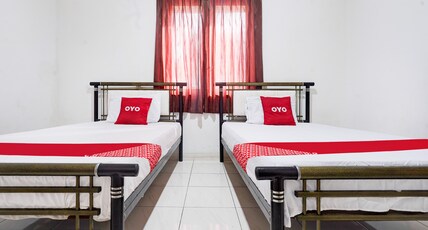 OYO 94774 Mulia House Room Type - Indonesia Deluxe Double