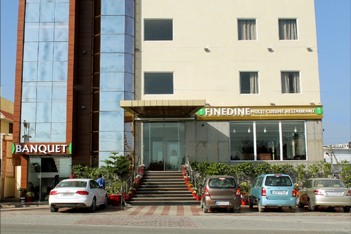 Main gallery