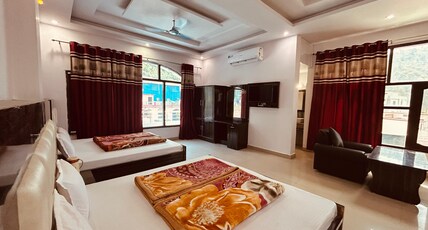 Hotel Aradhana Room Type - Family Suit Room