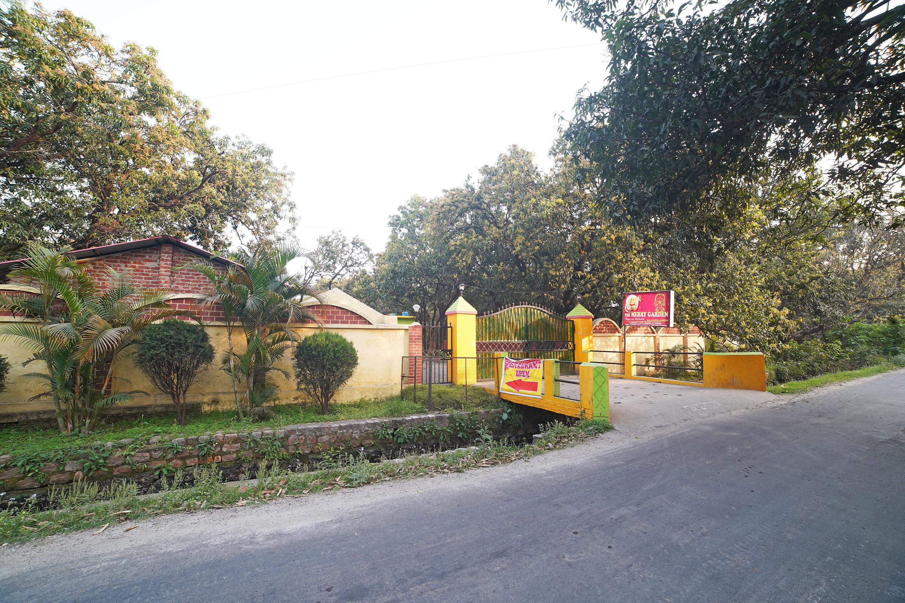 Hotel O merry garden - Tap to explore photos