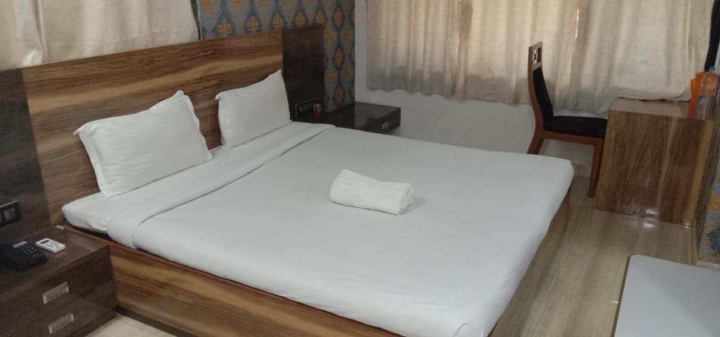 Hill View Resort - Tap to explore photos