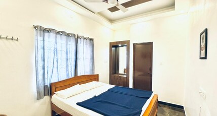 SRISAI RESIDENCY VIRUDHUNAGAR Room Type - Premium Double bed room AC