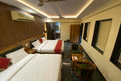 Hotel Home Stay Residency