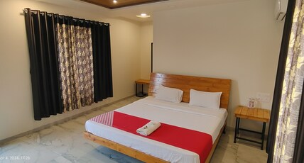Shrubbery Palm Resort Room Type - Radha Tulsi Shared Pool