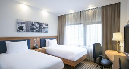 Hampton by Hilton Amsterdam Airport Schiphol Room Type - TWIN ROOM NON SMOKING