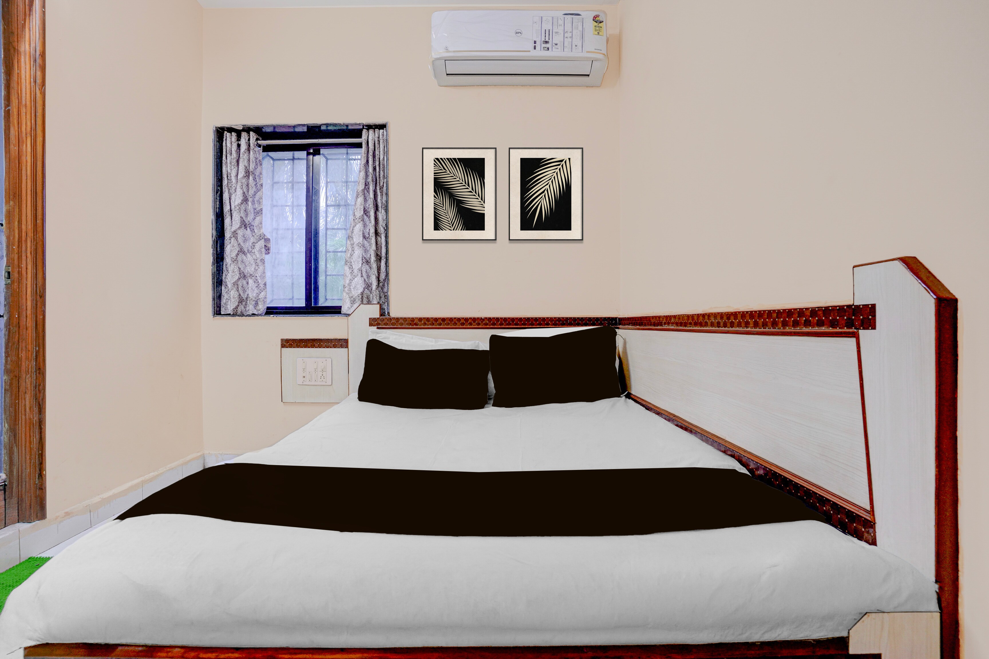 SPOT ON Hotel Silver Spoon - Tap to explore photos