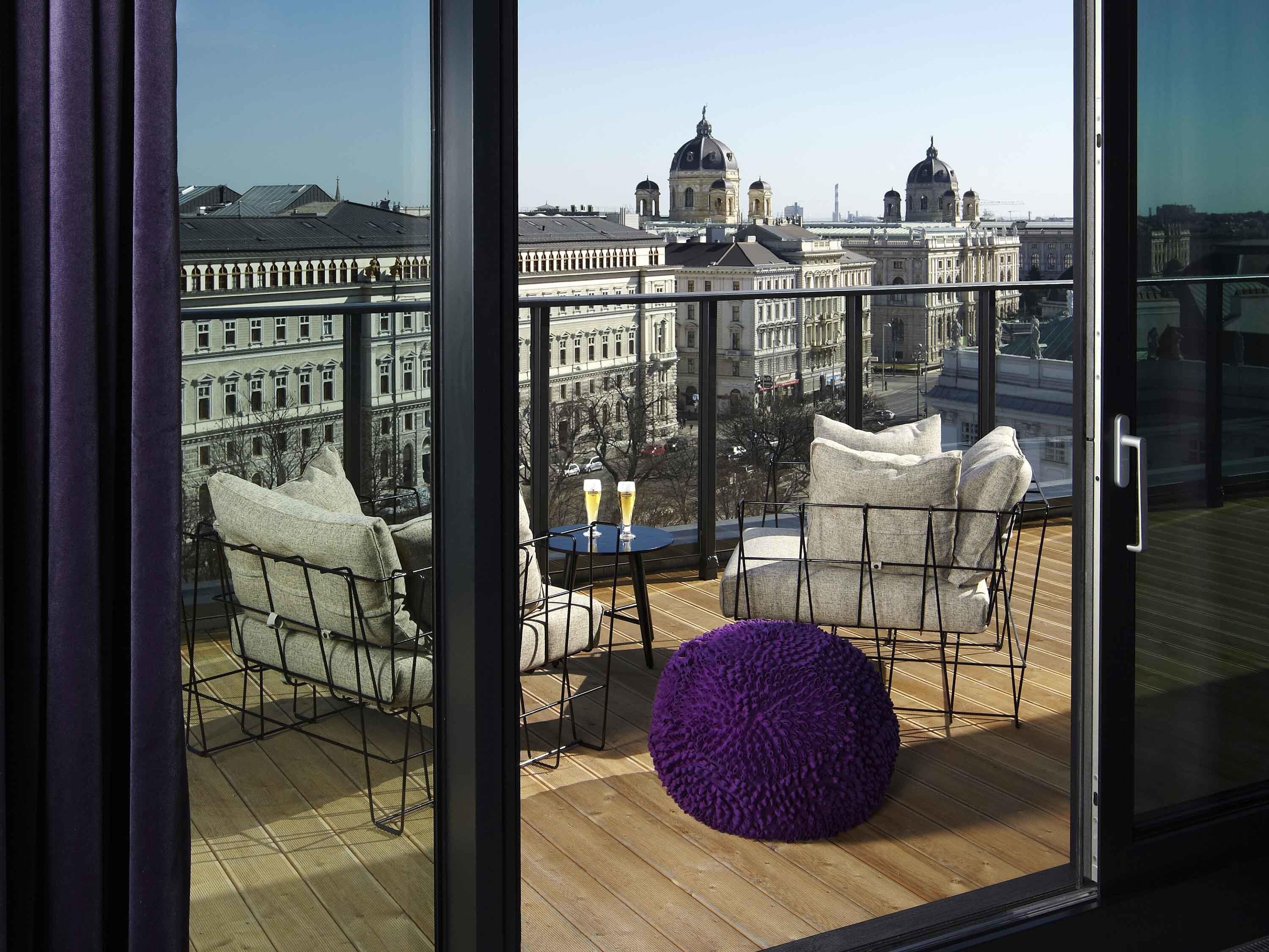 25hours Hotel Vienna at MuseumsQuartier - Tap to explore photos