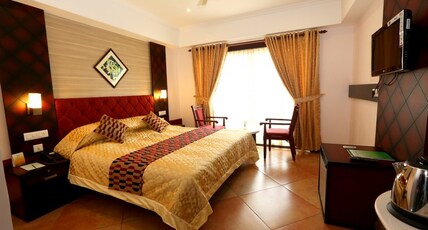 Hotel Pearl Royal Room Type - Suit Room  with Balcony