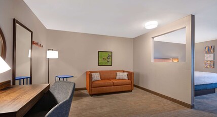 Hampton Inn Hot Springs Room Type - KNG STE WHIRLPOOL TUB-NSMK