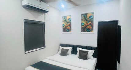 Hotel Shree Kesari Nandan Room Type - Double Bed AC Room