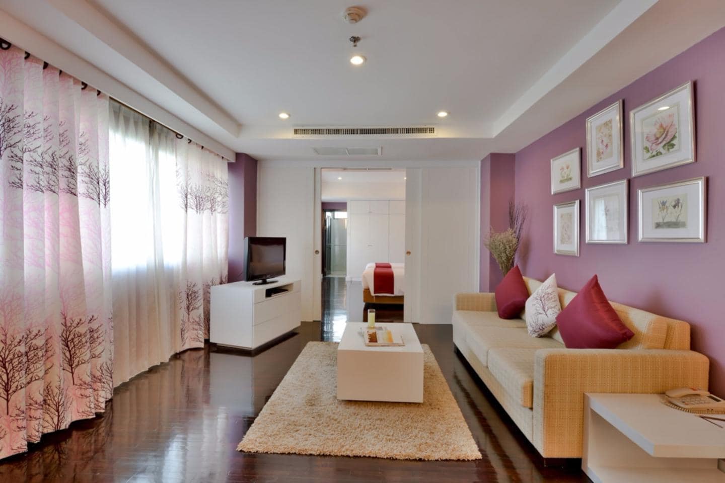 Abloom Exclusive Serviced Apartments - Tap to explore photos