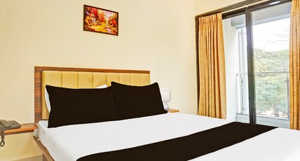 Townhouse Amanora Park Town Formerly Samrat Inn Room Type - Classic with Balcony