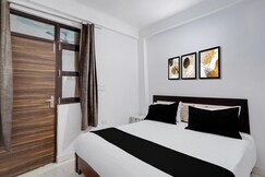 Spot On Hotel Rosha Palace