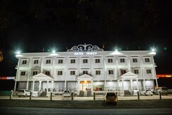 Hotel Tridev 