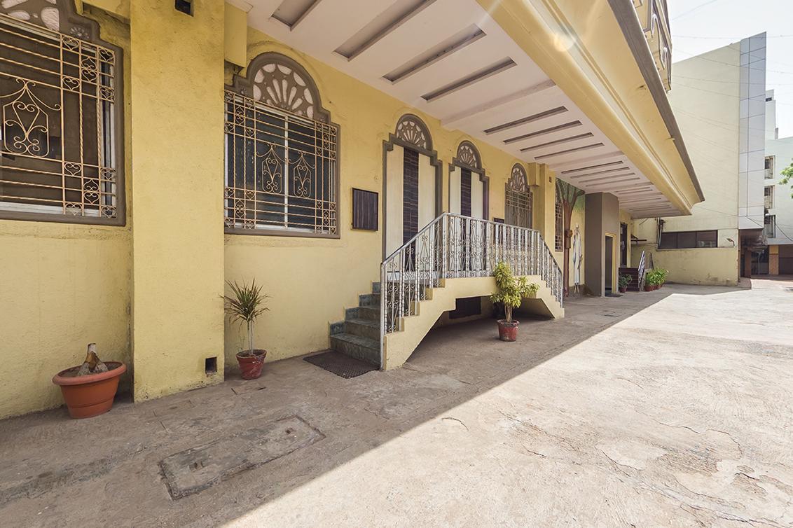 Hotel Saideep Villas - Tap to explore photos