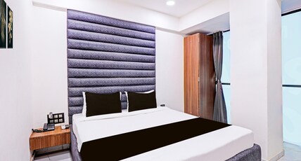 Hotel O Althan Formerly Hotel Niraant Room Type - Deluxe