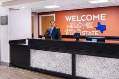 Hampton Inn Austin North @ I - 35 & Hwy 183