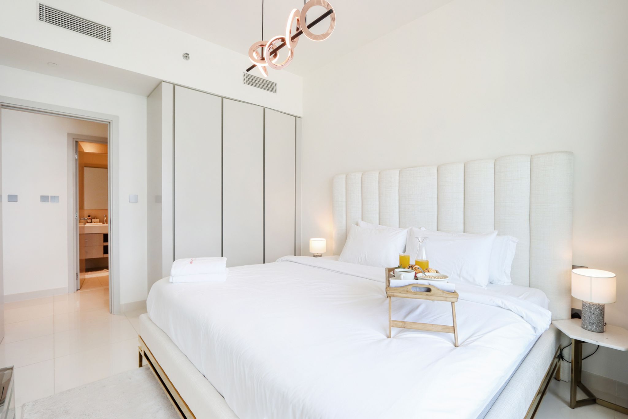 ELIVAAS Curated Chic 1BR | Beachfront and Marina Views - Tap to explore photos