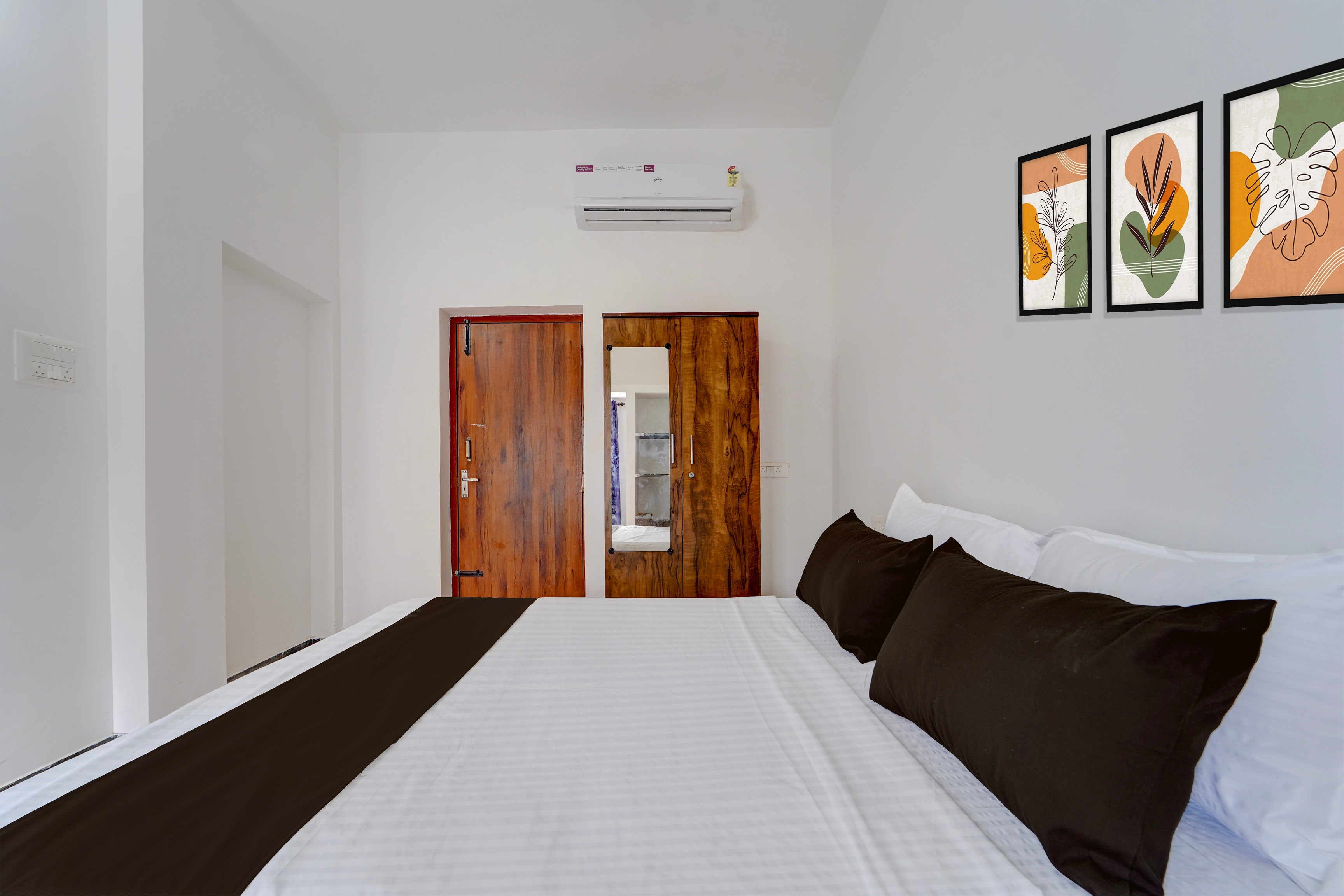 Hotel O Royal Care Hospital Coimbatore Formerly Haven Stays - Tap to explore photos