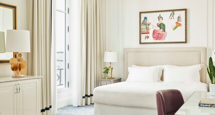 H Room Type - Suite Empire