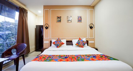 FabHotel Fantasy Room Type - Deluxe Room