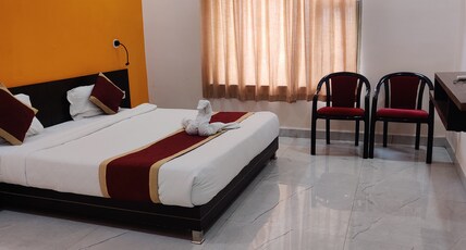 SHAGUNPALACEMANASA Room Type - EXECUTIVE Room