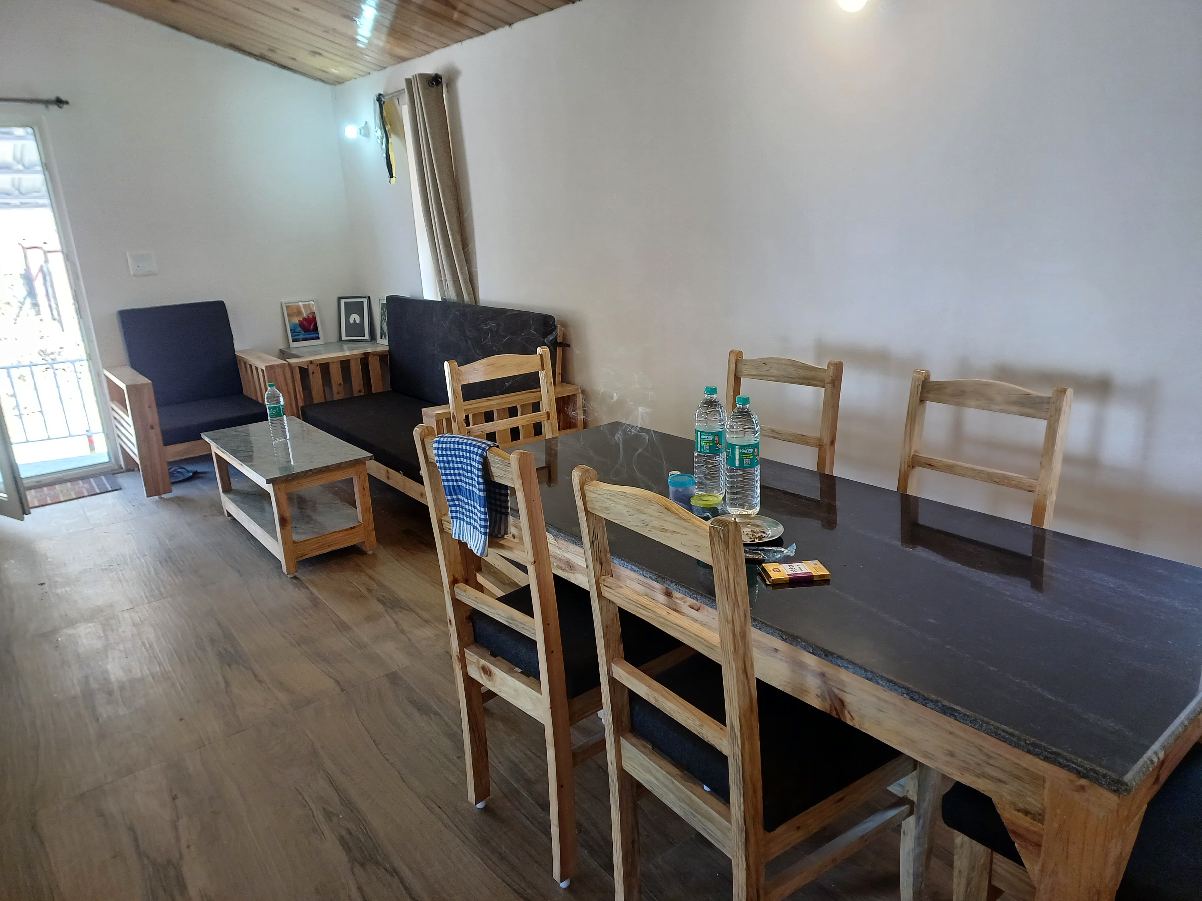 Escape Homestay Hartola - Tap to explore photos