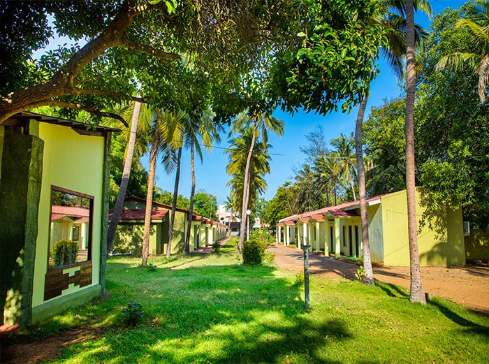 Golden Sun Hotel Beach Resort - Tap to explore photos