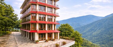 Mashobra Heights Hotel by Shalidrishya