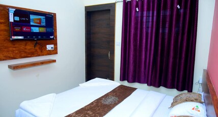 Friends lodging and boarding, bangalore Room Type - non ac room