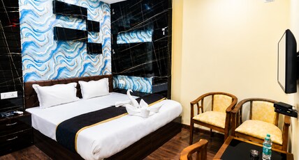 Hotel Maa International Room Type - Deluxe Room