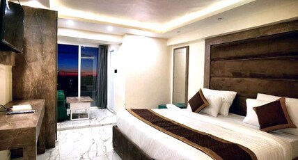 HOTEL BRITE STAR Room Type - Valley View Room with Balcony