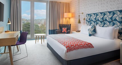 Hilton Bournemouth Room Type - FAMILY CONNECTING ROOM