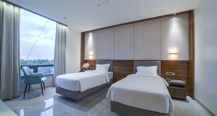 Hotel Devgiri Inn Room Type - Super Deluxe Twin Room