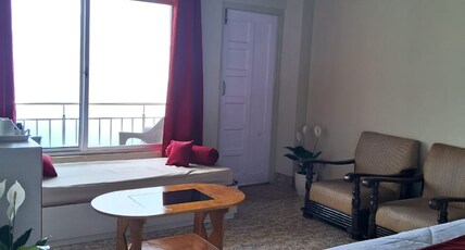 Vista Guest House Room Type - Deluxe Room