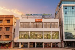 FabHotel Black Diamond