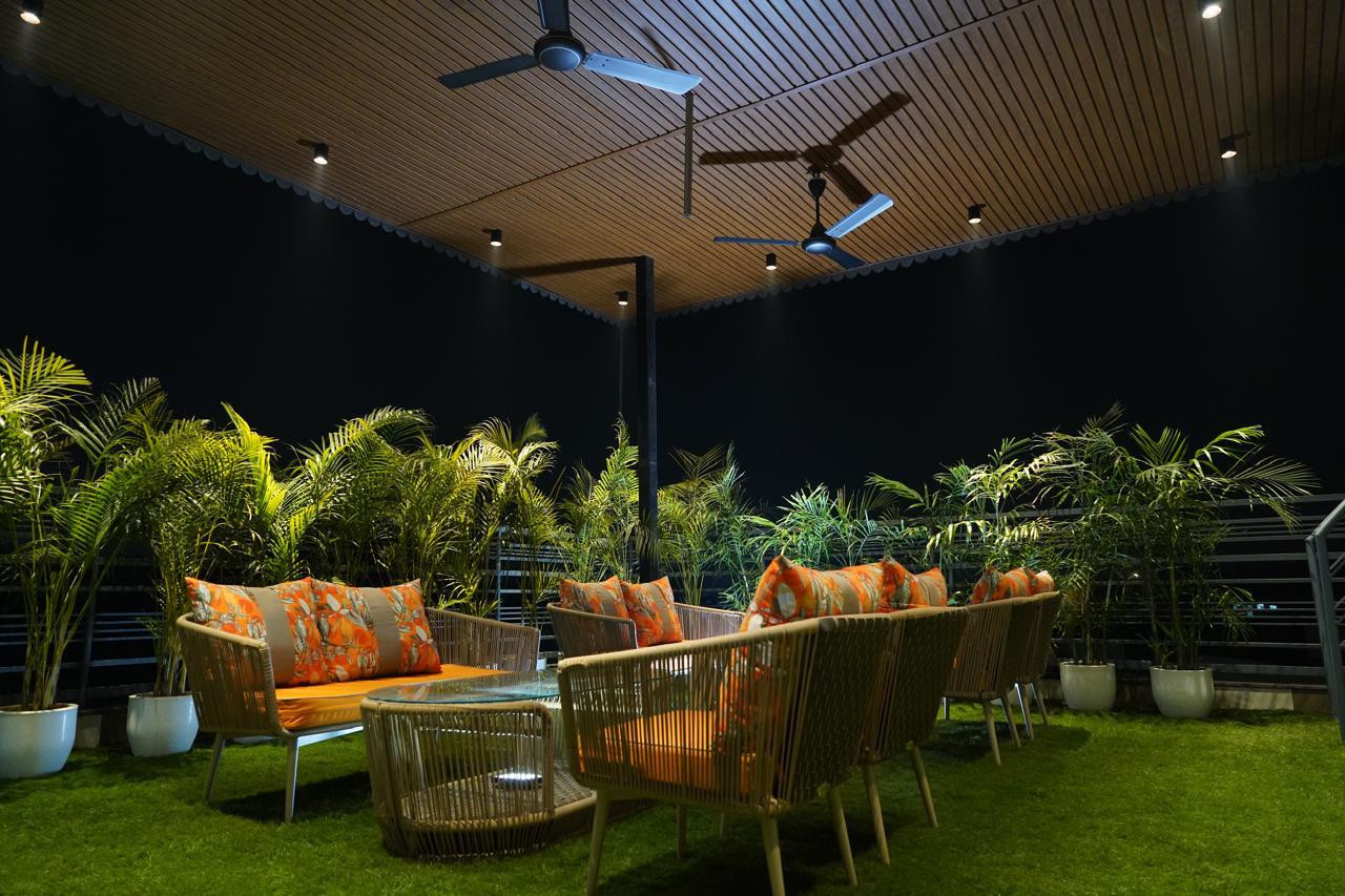 Hotel Northern View - Tap to explore photos