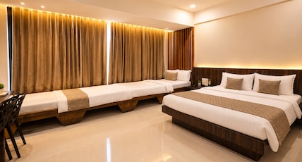 Hotel President Banquet & Lawn Room Type - Family Room Hotel President Banquet & Lawn Room Type - Family Room