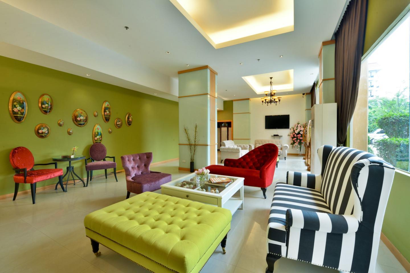 Abloom Exclusive Serviced Apartments - Tap to explore photos