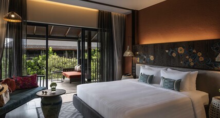 Grand Mercure Khao Lak Bangsak Room Type - Superior room with 1 king size bed