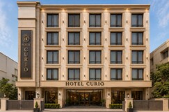 Hotel Curio