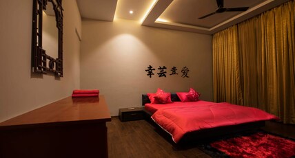 1BHK  White Escape SKy Villa Room Type - Tokyo