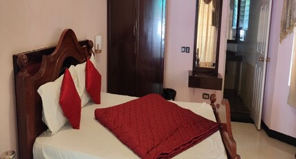 Ezhil Royal Stay Room Type - Standard Double Room