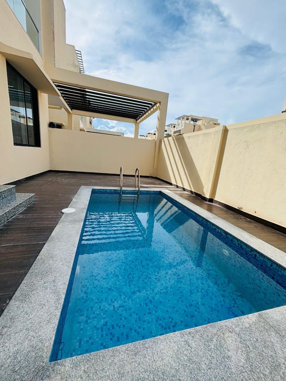 Play N Stay Powered by Star Villas - Tap to explore photos