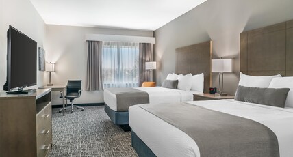 Best Western Plus Wayland Hotel Room Type - 2 Queen Beds, Non-Smoking, Refrigerator, Full Breakfast